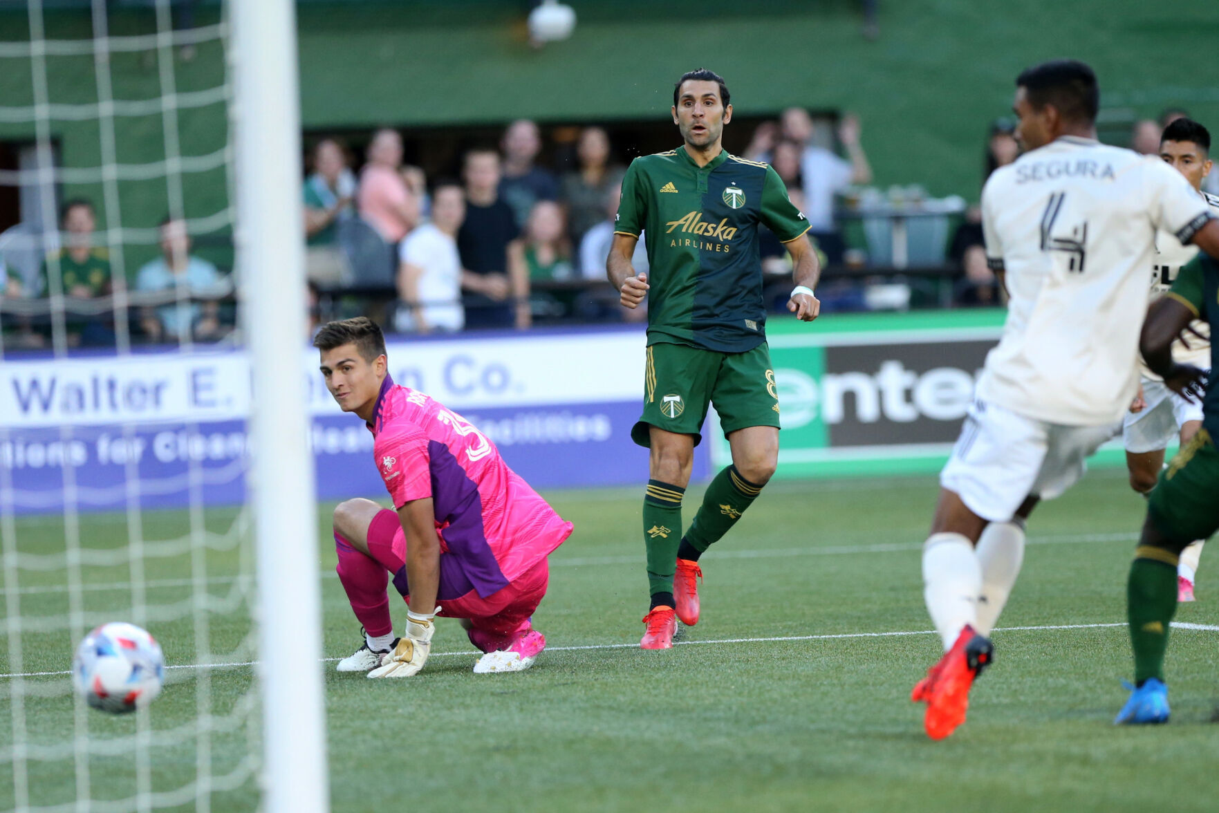 APTOPIX MLS LAFC Timbers Soccer